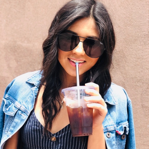 Meet your Posher, Alex - Picture 1 of 1